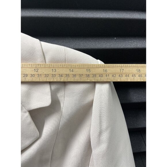 Petite Sophisticate Collectibles Women Beige Blazer Jacket Top Size 8 - Picture 9 of 11